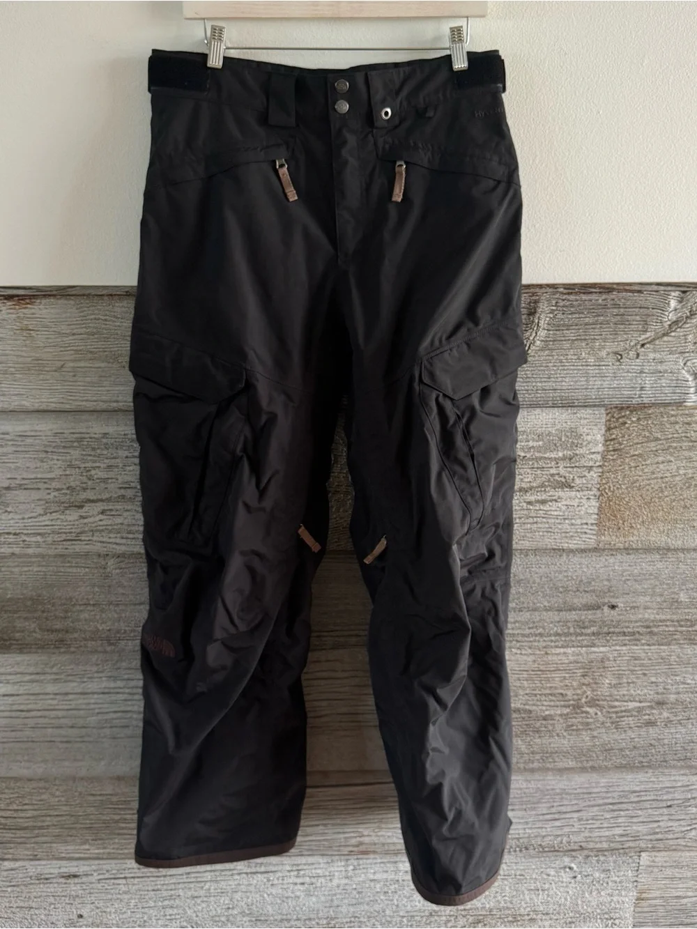 AThe North Face Cryptic HyVent Snow Pants Men’s Small Cargo Ski Snowboard (N1)